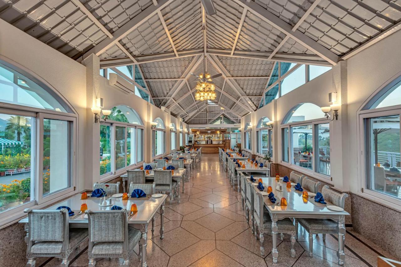 Club Mahindra Kandaghat Ngoại thất bức ảnh